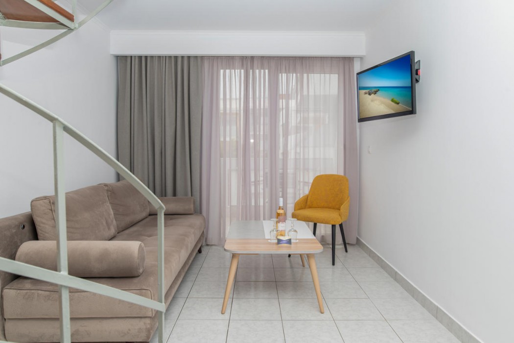 Kosta Palace City Hotel 90/157