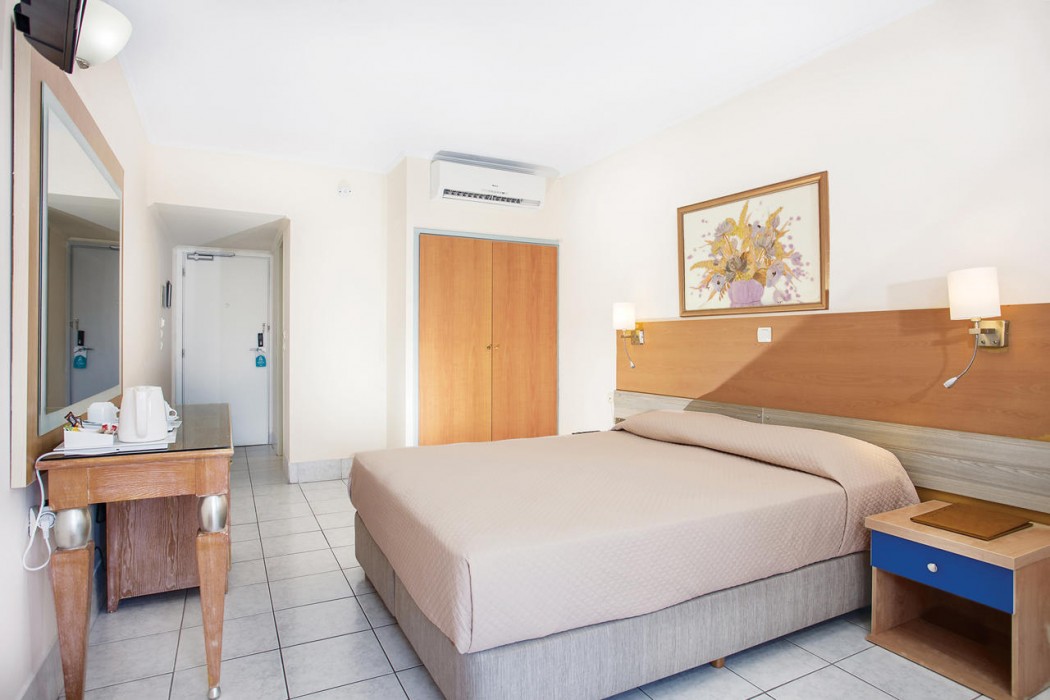 Kosta Palace City Hotel 82/157