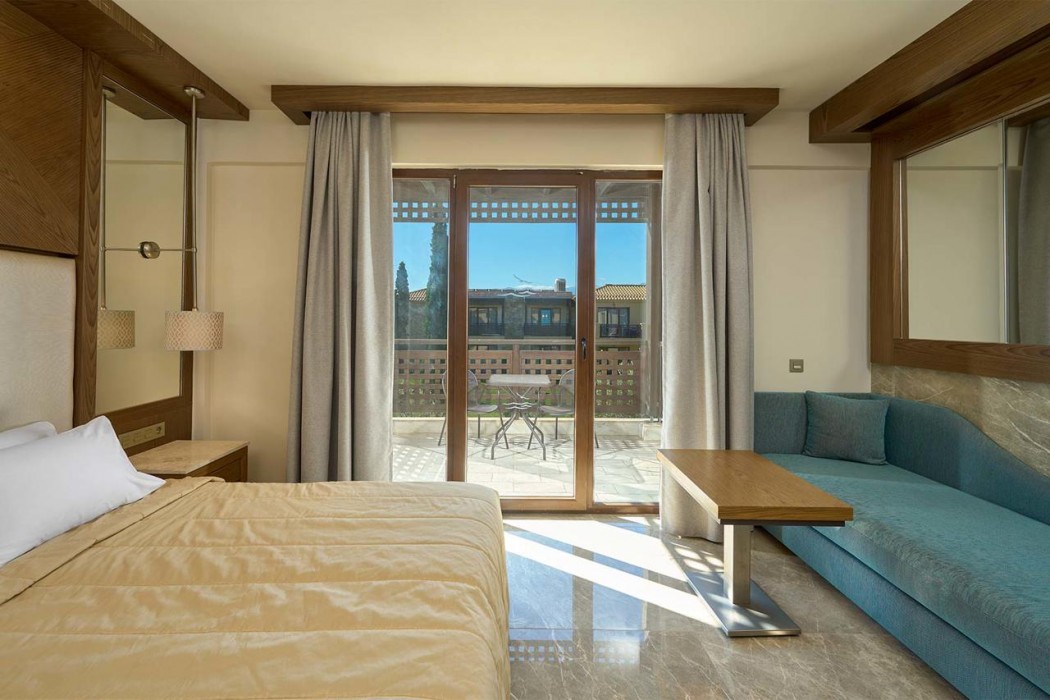 Mediterranean Village Hotel & Spa 14/88