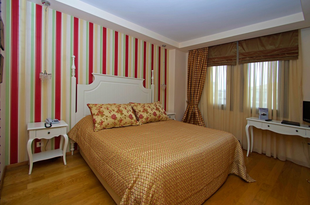 Mediterranean Village Hotel & Spa 33/88