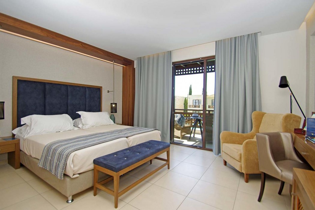 Mediterranean Village Hotel & Spa 19/88