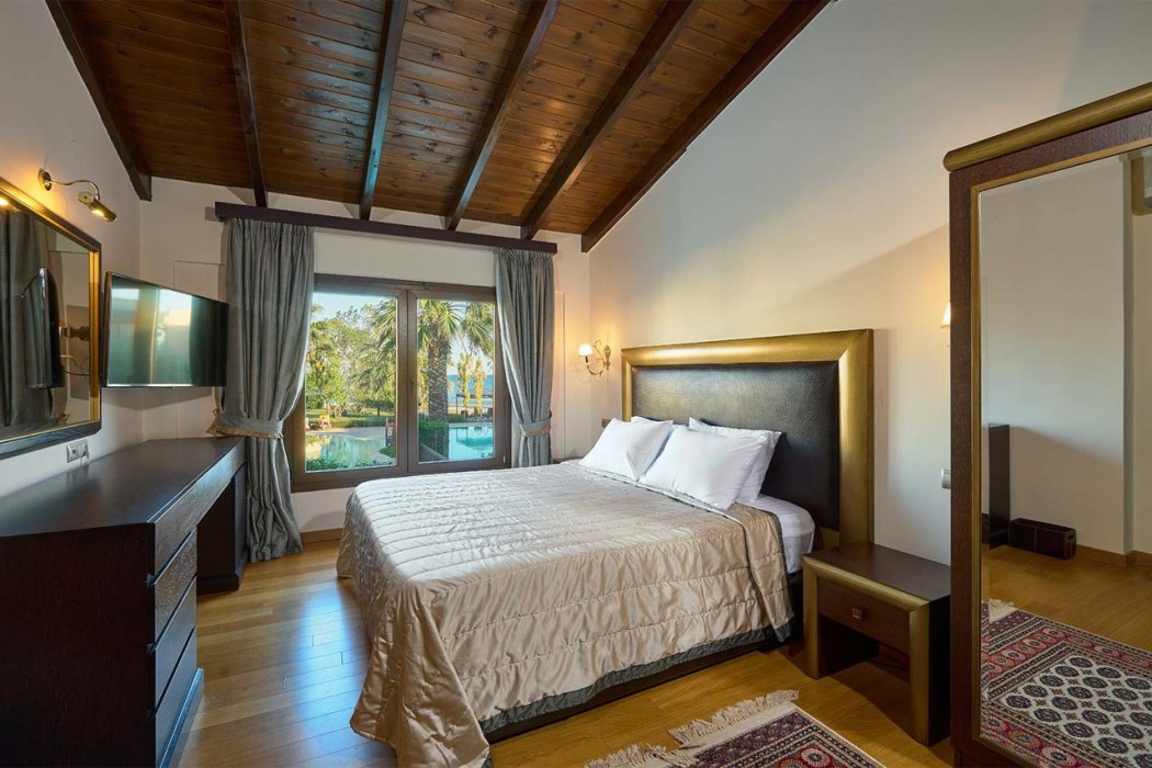 Mediterranean Village Hotel & Spa 24/88