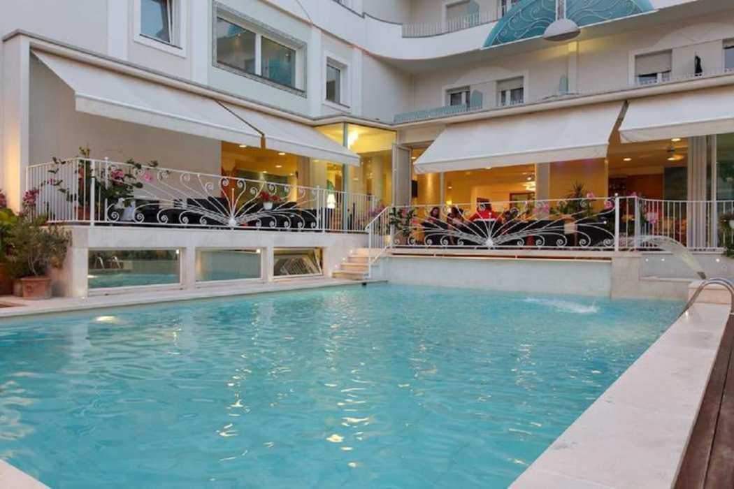 Hotel Luxor Beach 33/60
