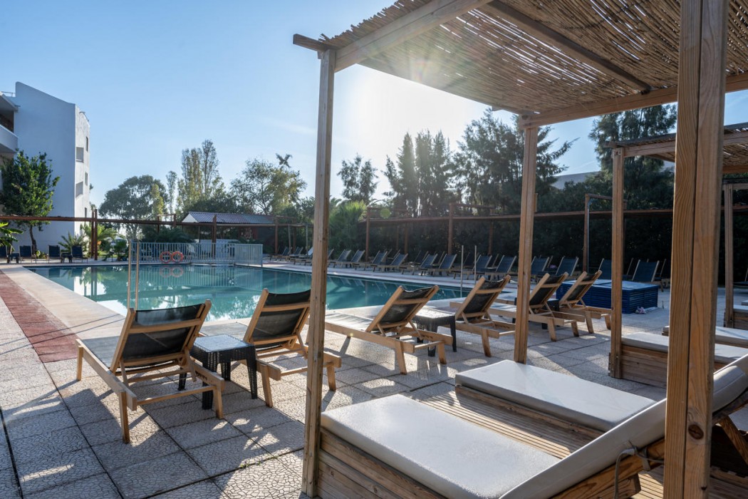 Aegean Bay Hotel 43/76