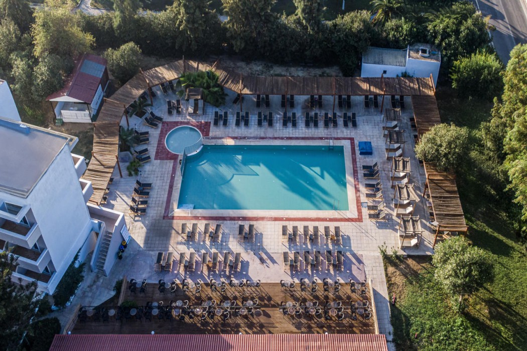 Aegean Bay Hotel 44/76