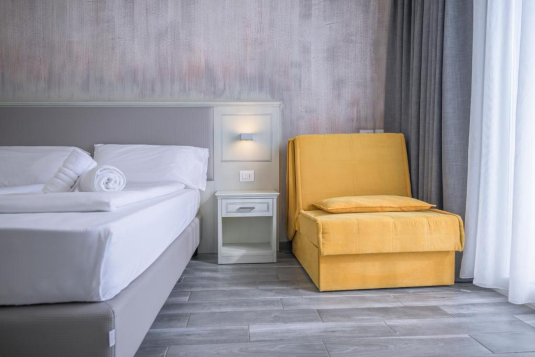 Villa Paradiso Suite 8/29