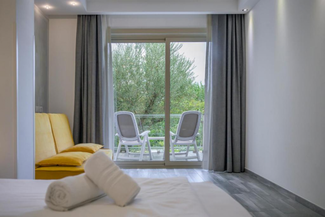 Villa Paradiso Suite 9/29