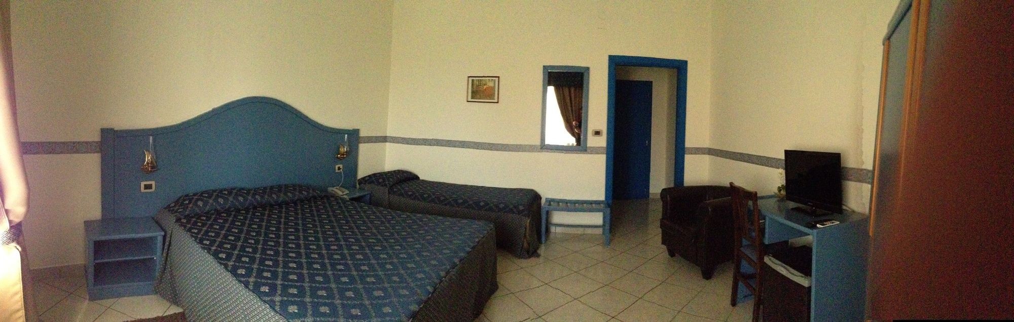 Hotel Al Faro 26/75