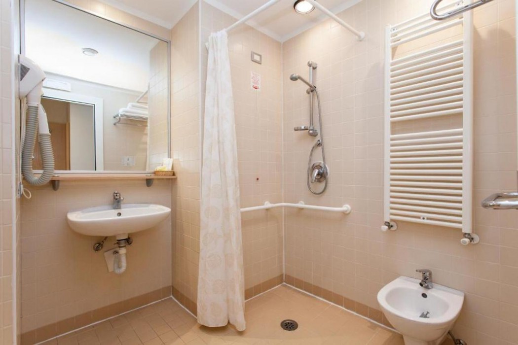 Hotel Rosanna 3 Stelle Superior 13/62