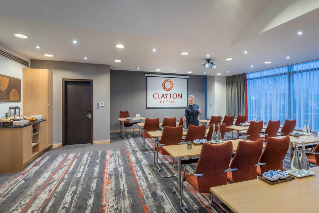 Clayton Hotel Tiergarten Berlin 24/77