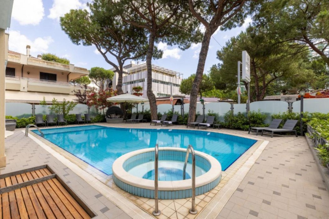Hotel Adriatica 33/54