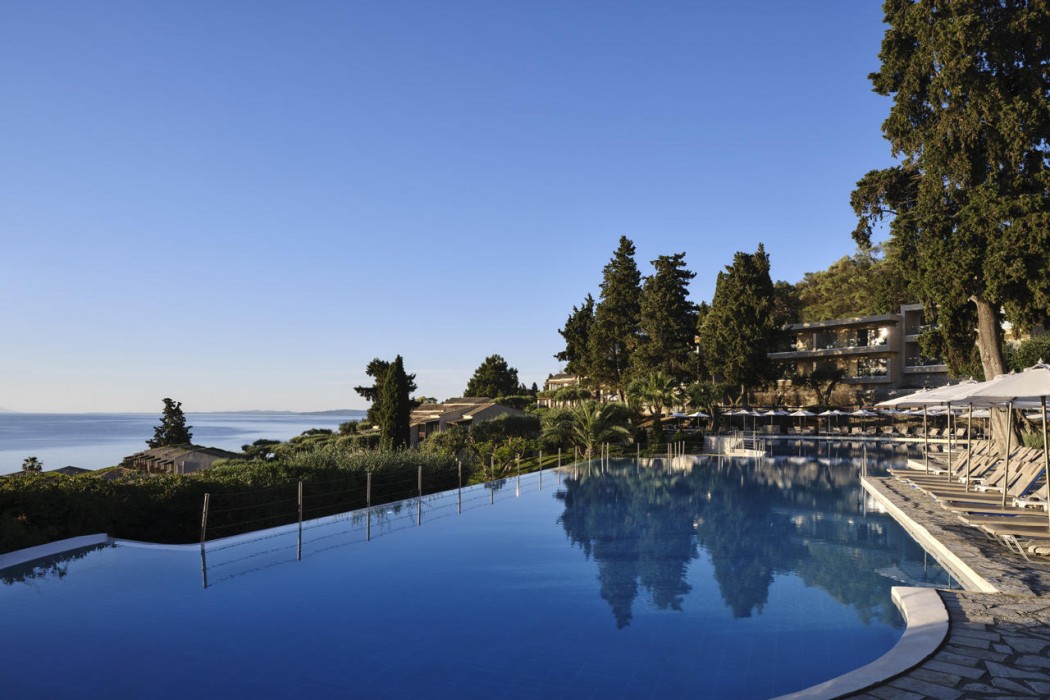 Aeolos Beach Resort Corfu 20/30