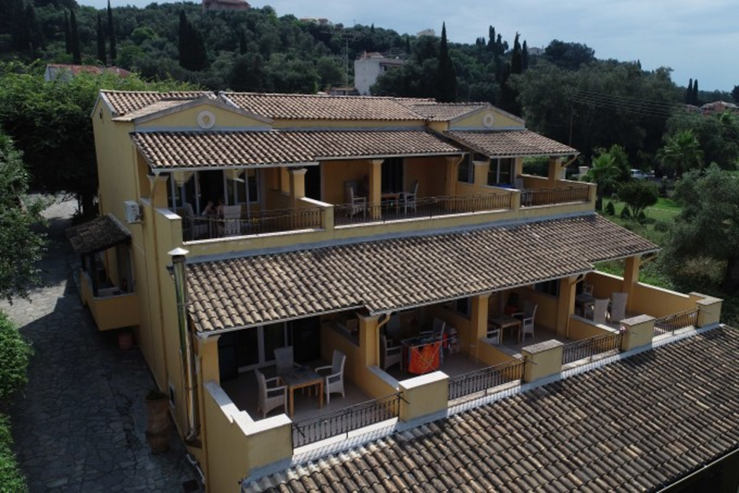 Spiti Nikos in CORFU
