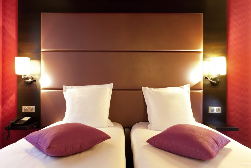 Accueil Hotel Paris Pigalle Montmartre 16/61