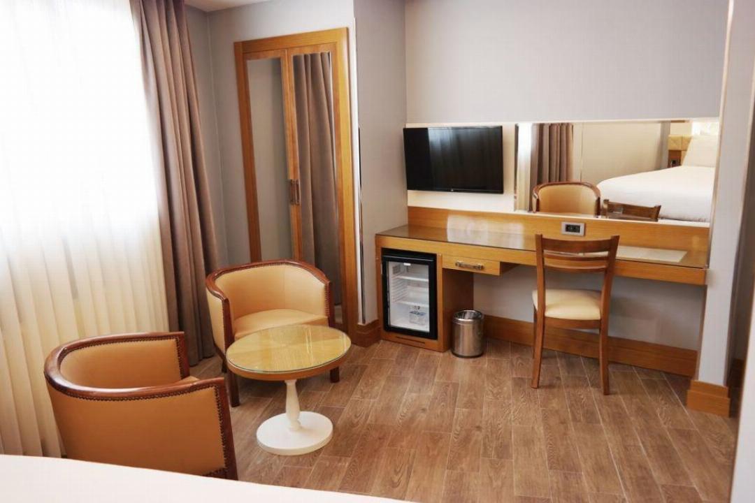غرفة قياسية بسرير مزدوج أو سريرين منفصلين، Grand Star Hotel Bosphorus 2/18