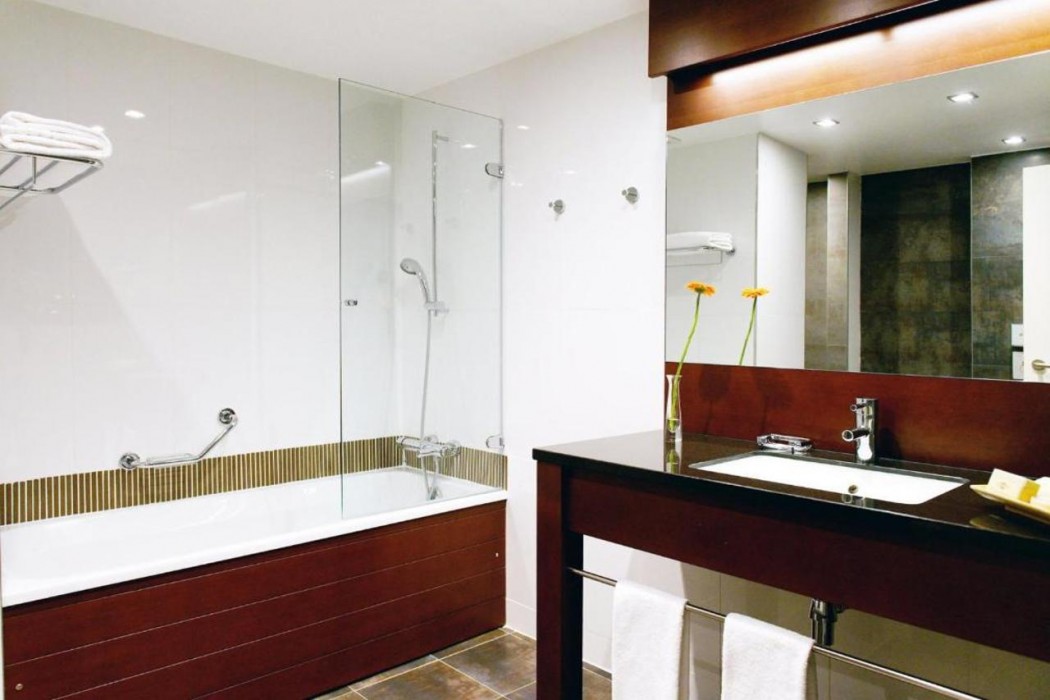 New Hotel Charlemagne 8/16