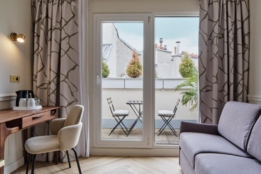 Posy Hotel by HappyCulture 44/84