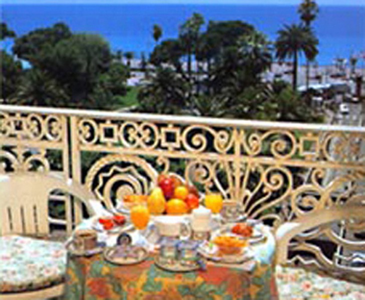 Ambassador Hotel Nice 15/24