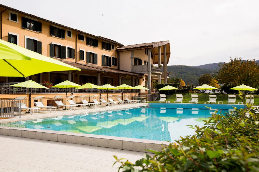 Grand Hotel Elite 37/64