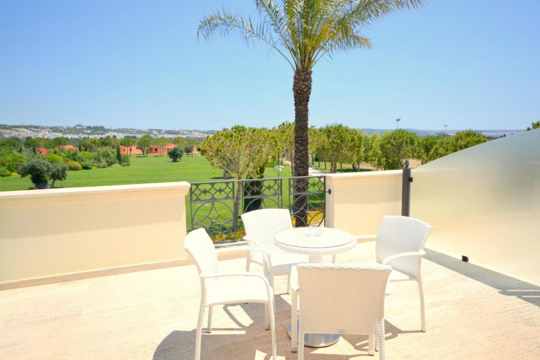 Tenuta La Baronessa 24/64