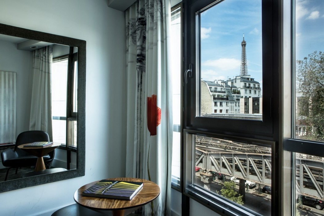 Le Parisis Hotel 8/33