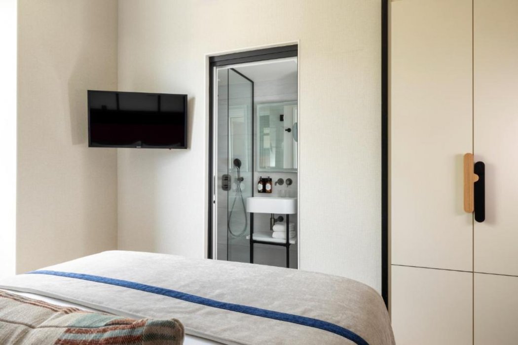Hotel Raspail Montparnasse 5/28
