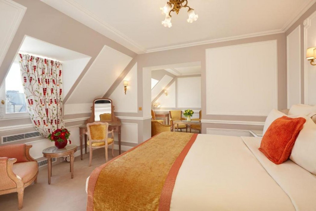 Hotel Regina Louvre 12/60