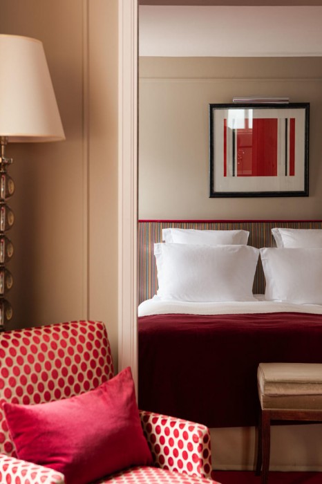 Le Burgundy Paris 33/147