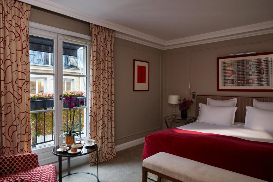 Le Burgundy Paris 32/147