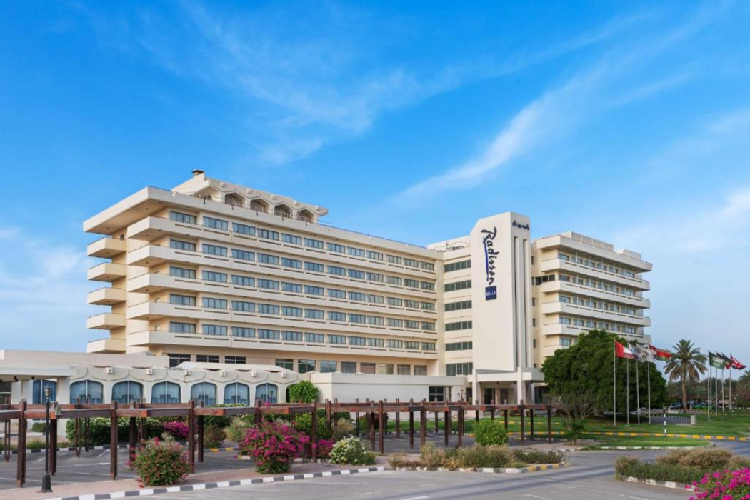 Radisson Blu Hotel & Resort Al Ain 1/66