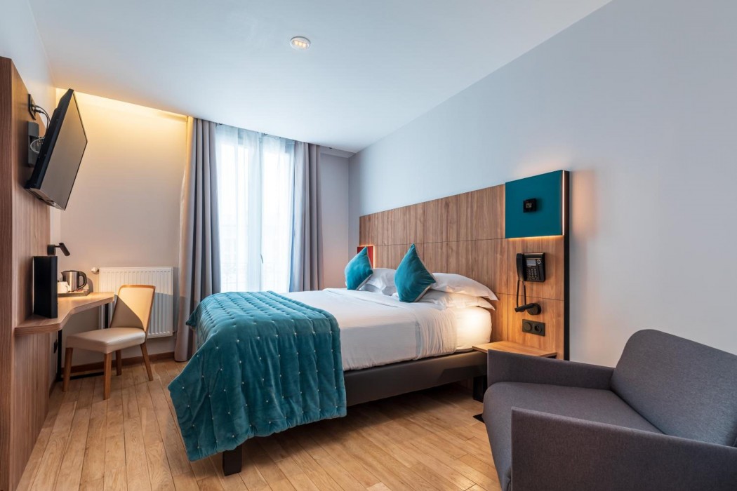Hotel De Bellevue Paris Gare du Nord in PARIS