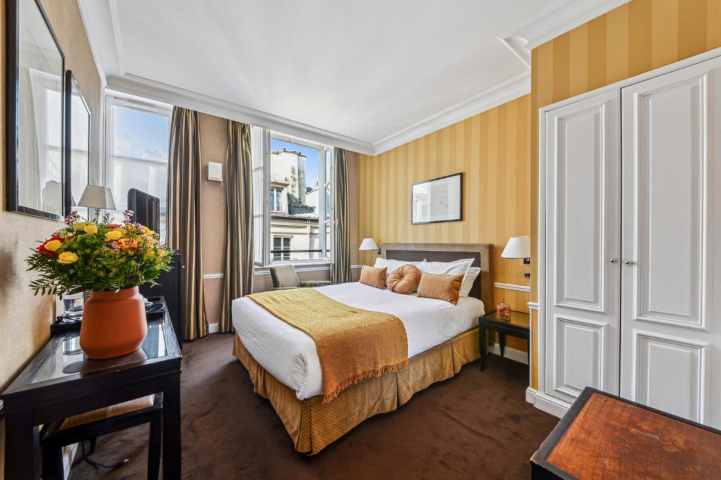 Victoires Opera Hotel 8/73