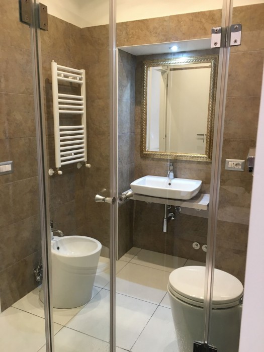 Roma Veneto Relais 24/96
