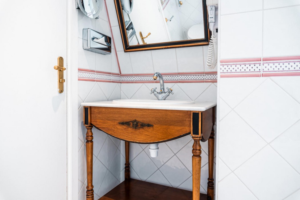Maison Eugenie 24/42