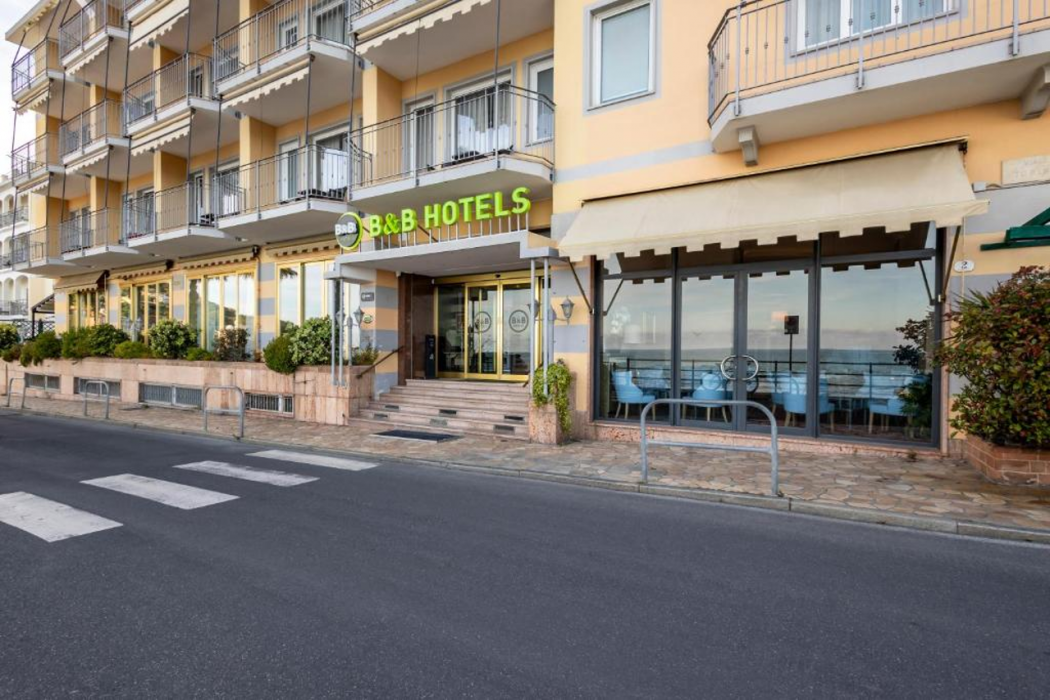 B&B Hotel Diano Marina Palace 2/26
