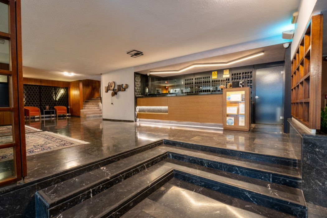 Lobby at Queen Olga, THESSALONIKI