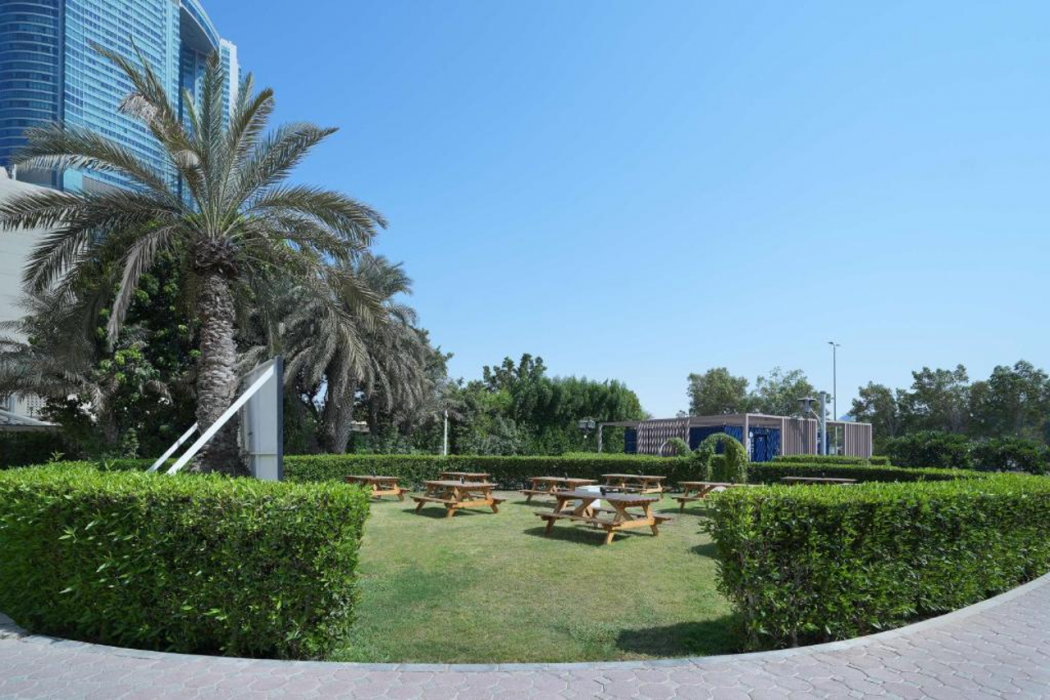 Radisson Blu Hotel and Resort Abu Dhabi Corniche 47/88
