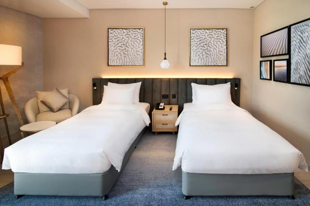 Radisson Blu Hotel and Resort Abu Dhabi Corniche 17/88