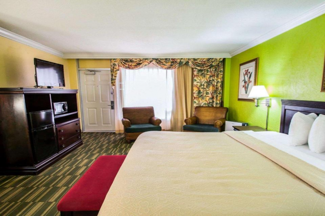 Comfort Inn & Suites Ormond Beach Oceanfront 13/25