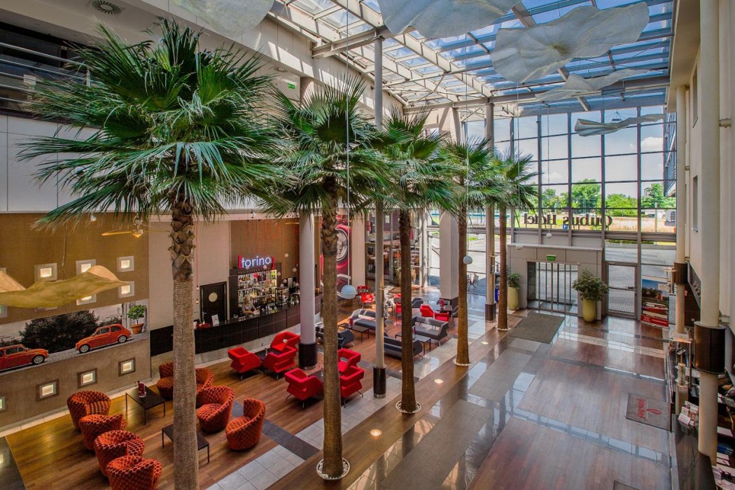 Lobby at Qubus Hotel Krakow, KRAKOW