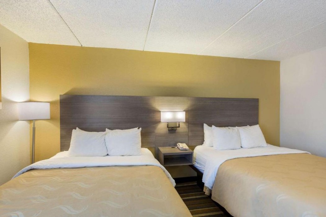 Quality Inn Albany Colonie 13/31