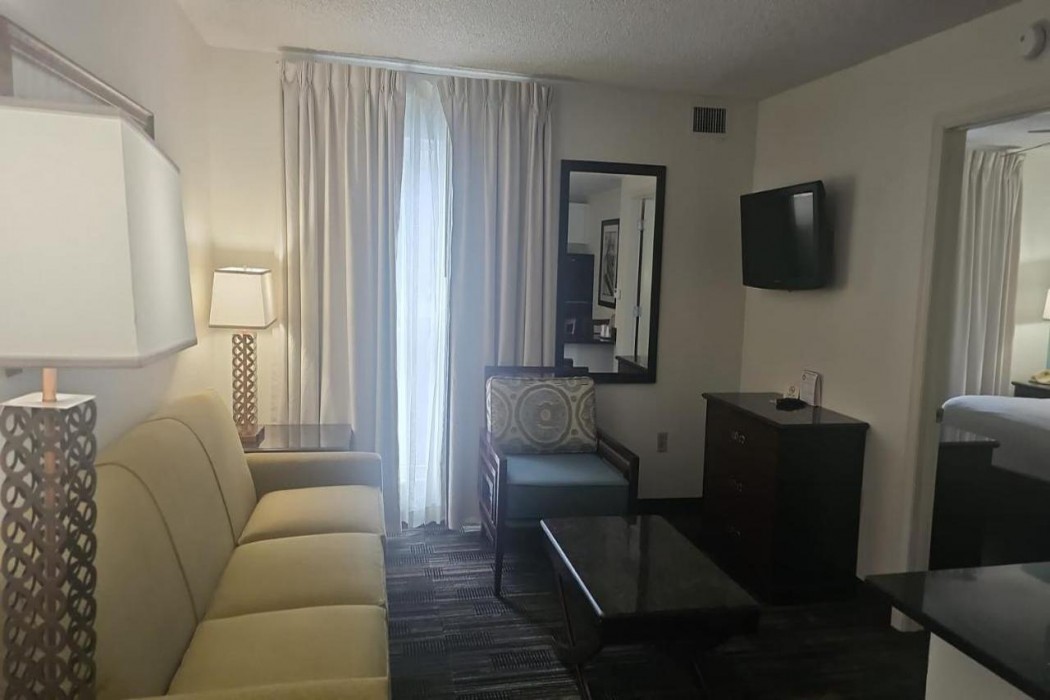 Montreal Suites Orlando 13/35
