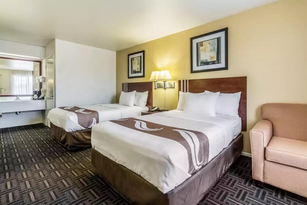 Quality Inn Fresno Near University 21/34