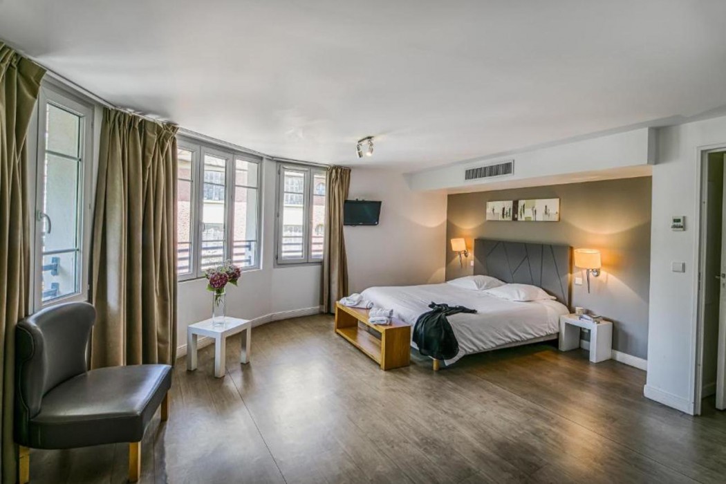 Comfort Aparthotel Lourdes Lorda 8/25