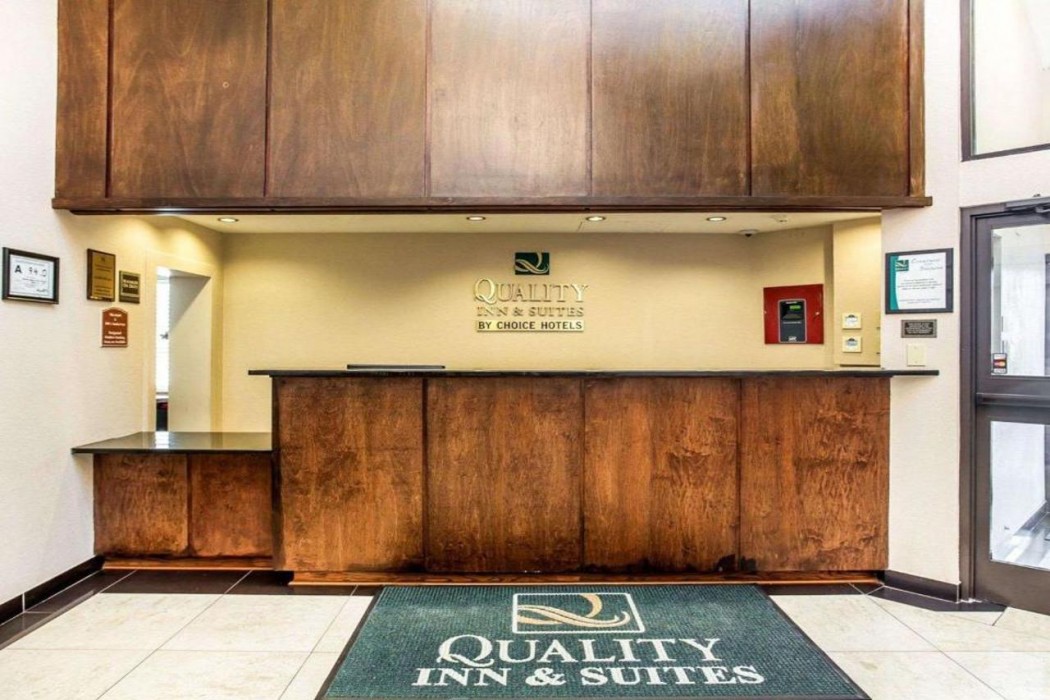 Quality Inn & Suites Coliseum 3/20
