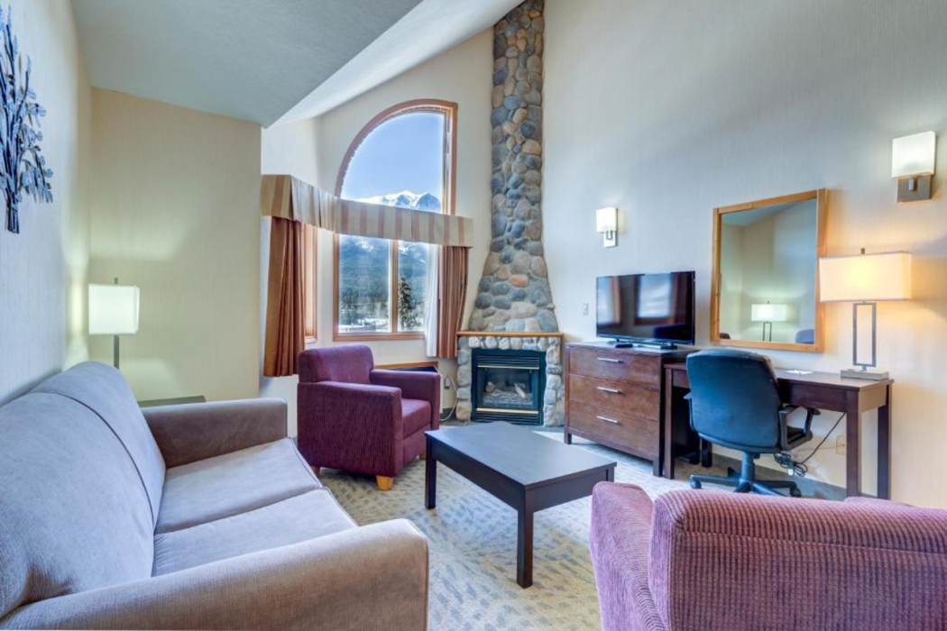 Chateau Canmore 32/69