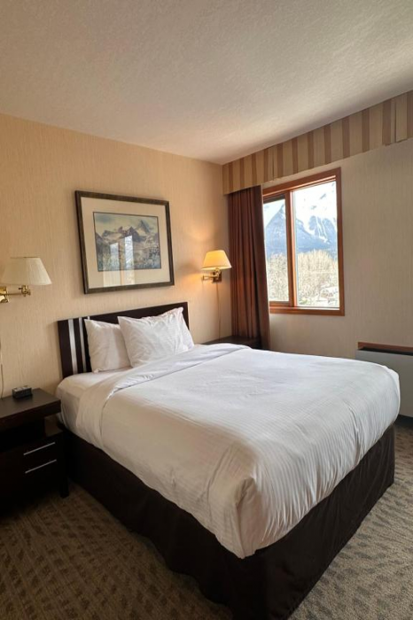 Chateau Canmore 12/69