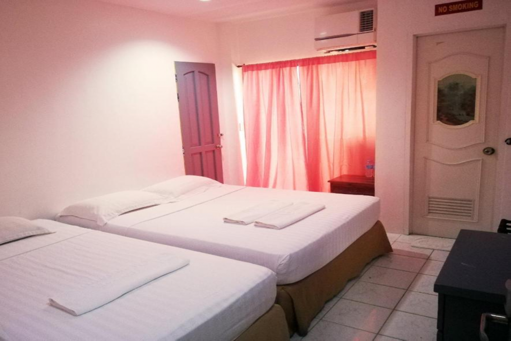 Island Inn Boracay 11/50