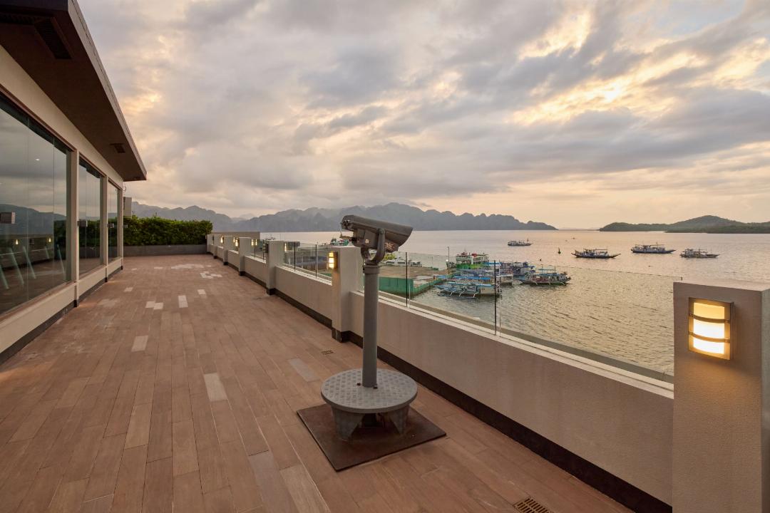 Two Seasons Coron Bayside Hotel 34/68