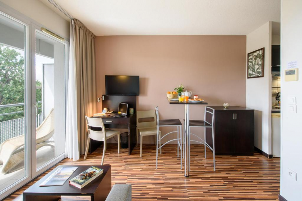 Clarion Aparthotel Toulouse Le Parc de l Escale 5/13